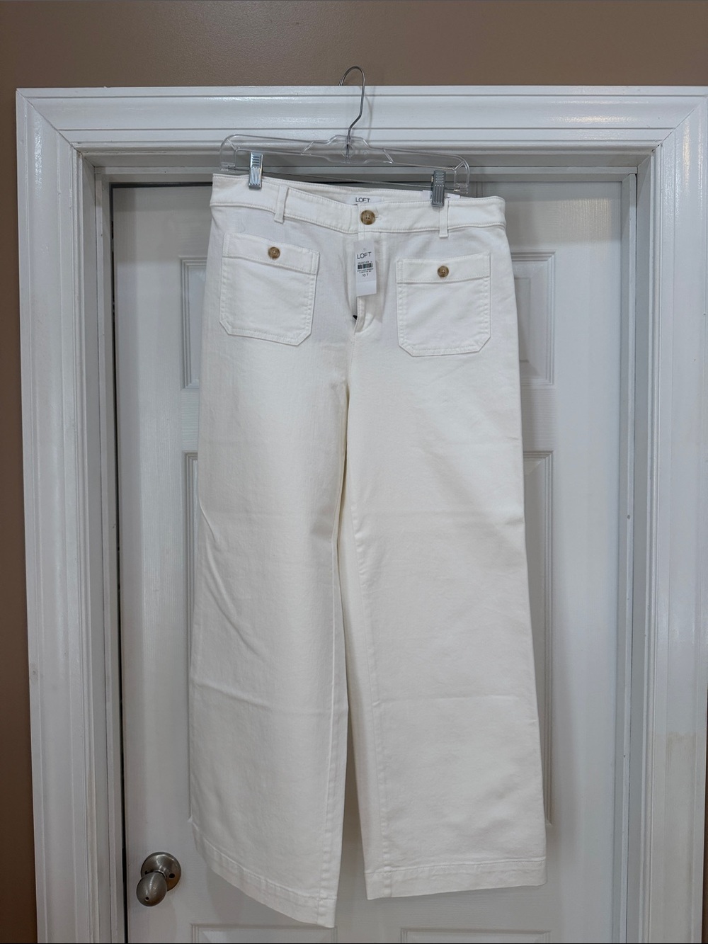 LOFT Cream The Palmer Wide Leg Jeans. NWT. Sz 10 TALL